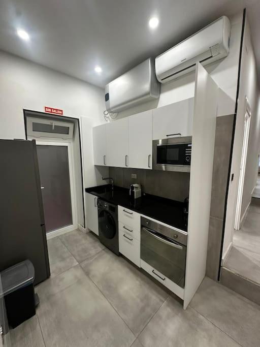 Acogedor Loft En Malasana マドリード エクステリア 写真
