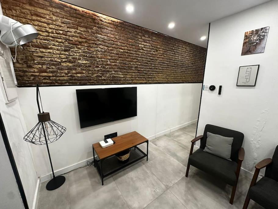 Acogedor Loft En Malasana マドリード エクステリア 写真